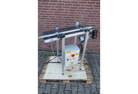 38 cm breed lengte 100 cm, snelheid regelbaar. Gebruikt.